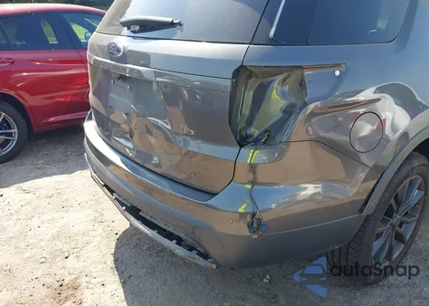 2017 Ford Explorer Xlt z USA, uszkodzony, nr VIN 1FM5K7D82HGA31550